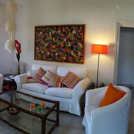 Enjoy Your Holidays 300m To The Mediterranean Sea At Divali Holiday home Castelldefels